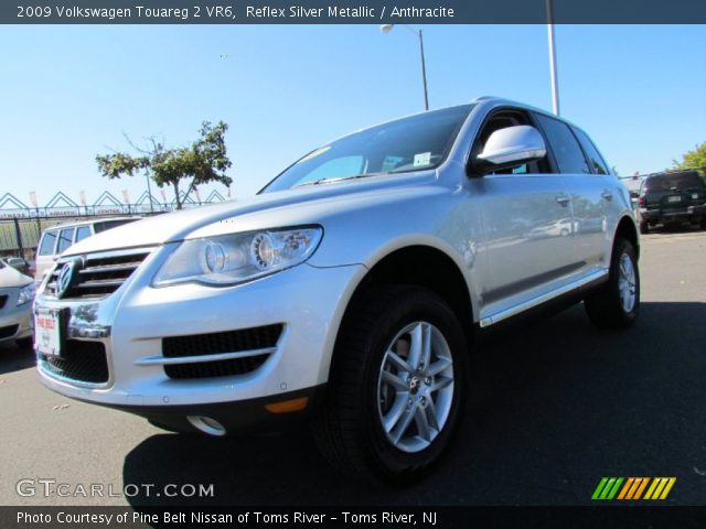 2009 Volkswagen Touareg 2 VR6 in Reflex Silver Metallic