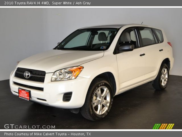 2010 Toyota RAV4 I4 4WD in Super White