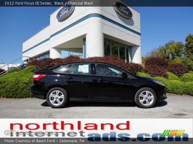 2012 Ford Focus SE Sedan in Black