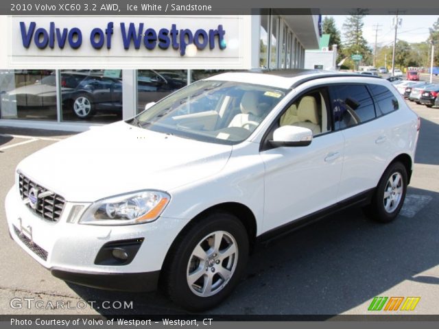 2010 Volvo XC60 3.2 AWD in Ice White