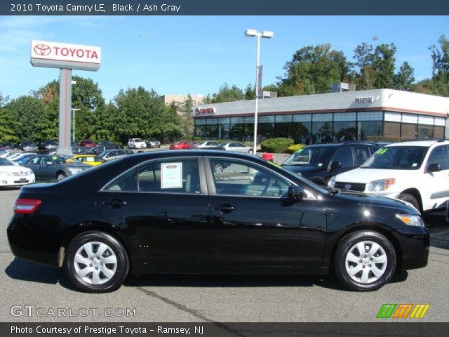 2010 Toyota Camry LE in Black