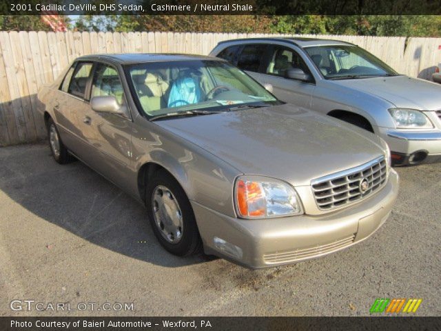 2001 Cadillac DeVille DHS Sedan in Cashmere