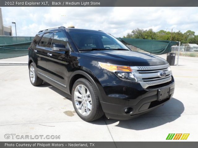 2012 Ford Explorer XLT in Black