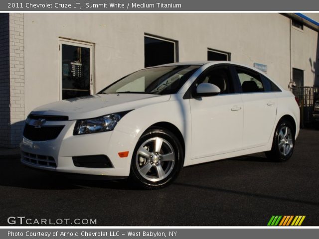 2011 Chevrolet Cruze LT in Summit White