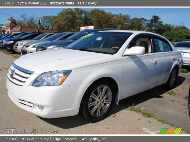 2007 Toyota Avalon XLS in Blizzard White Pearl