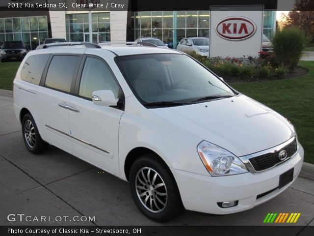 2012 Kia Sedona EX in Clear White