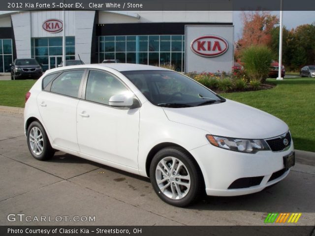 2012 Kia Forte 5-Door EX in Clear White