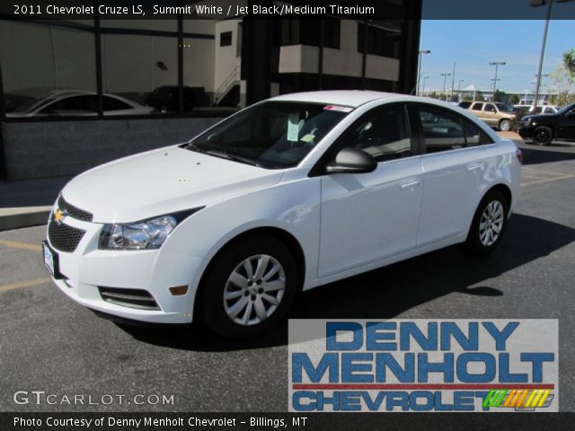 2011 Chevrolet Cruze LS in Summit White