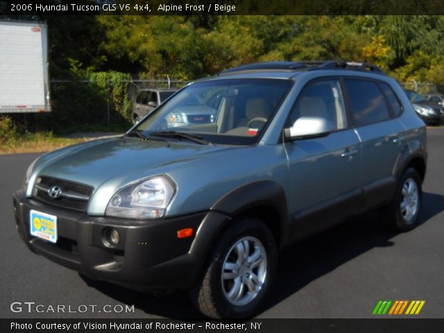 2006 Hyundai Tucson GLS V6 4x4 in Alpine Frost