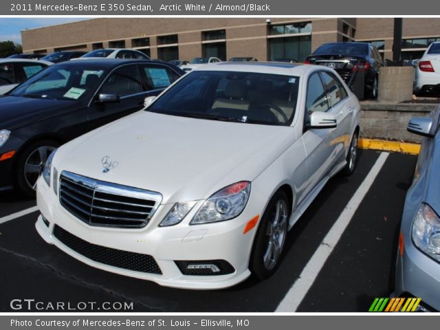 2011 Mercedes-Benz E 350 Sedan in Arctic White