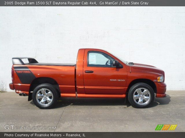 2005 Dodge Ram 1500 SLT Daytona Regular Cab 4x4 in Go ManGo!