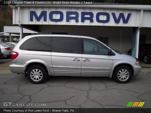 2003 Chrysler Town & Country LXi in Bright Silver Metallic