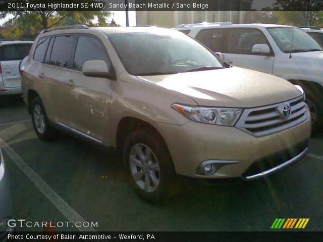 2011 Toyota Highlander SE 4WD in Sandy Beach Metallic