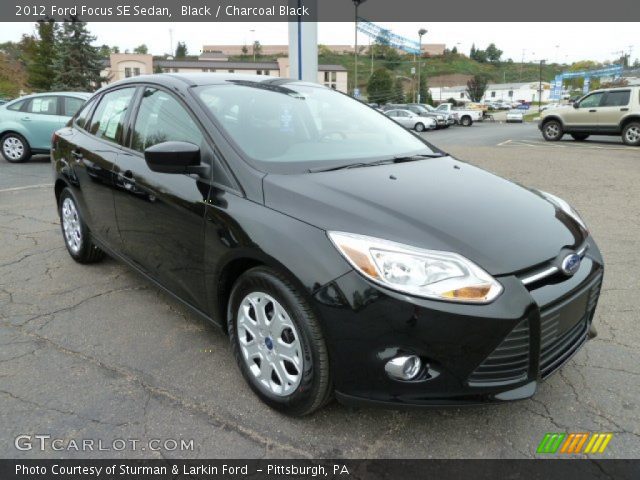 2012 Ford Focus SE Sedan in Black