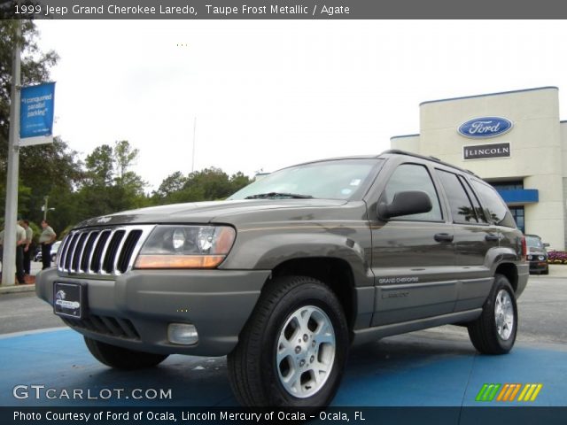 1999 Jeep Grand Cherokee Laredo in Taupe Frost Metallic