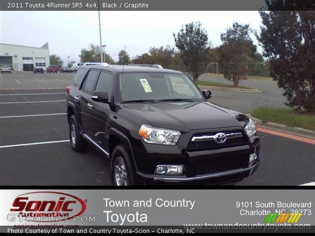 2011 Toyota 4Runner SR5 4x4 in Black