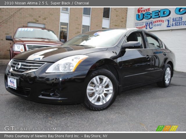 2010 Nissan Altima 2.5 S in Super Black