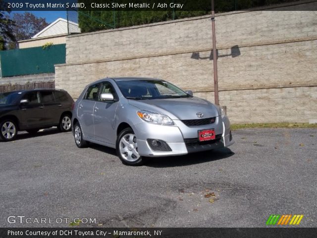 2009 Toyota Matrix S AWD in Classic Silver Metallic