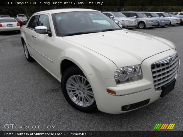 2010 Chrysler 300 Touring in Bright White