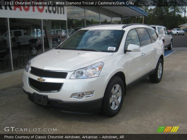 2012 Chevrolet Traverse LT in White Diamond Tricoat