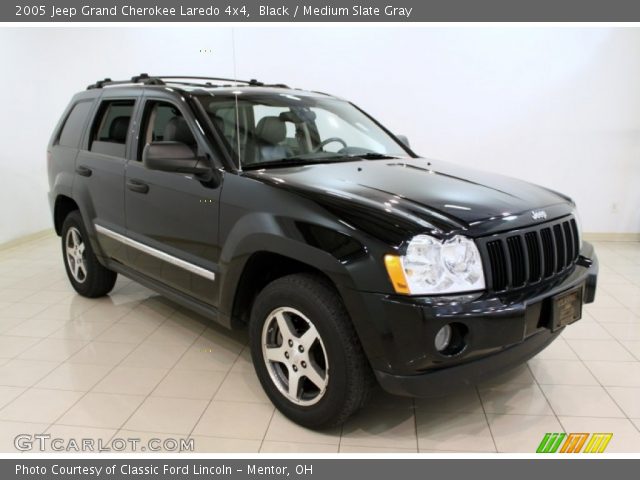 2005 Jeep Grand Cherokee Laredo 4x4 in Black