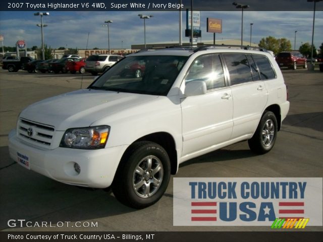 2007 Toyota Highlander V6 4WD in Super White