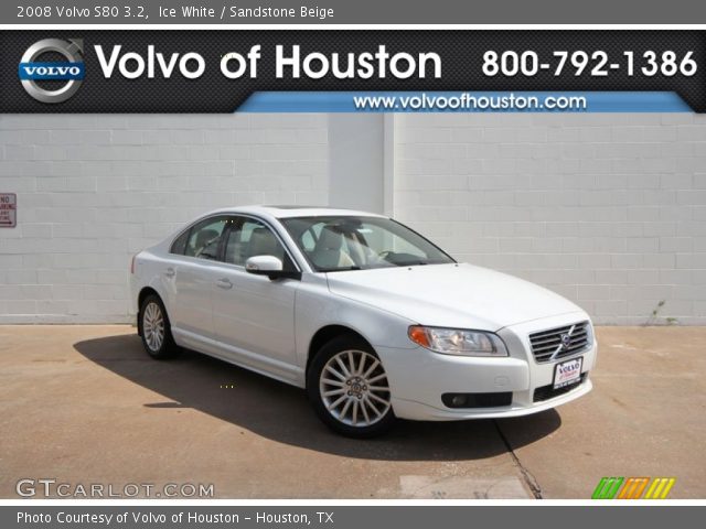 2008 Volvo S80 3.2 in Ice White