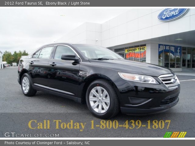 2012 Ford Taurus SE in Ebony Black