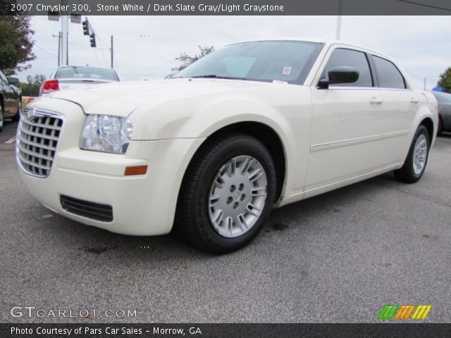 2007 Chrysler 300  in Stone White