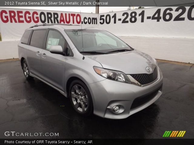 2012 Toyota Sienna SE in Silver Sky Metallic