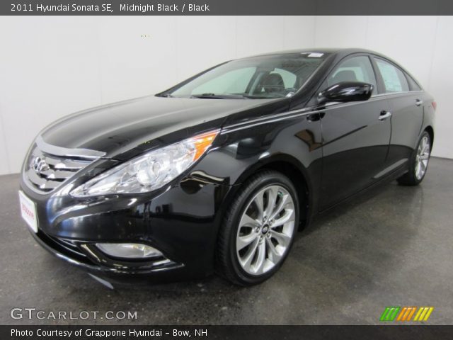 2011 Hyundai Sonata SE in Midnight Black