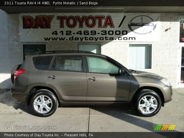 2011 Toyota RAV4 I4 4WD in Pyrite Metallic