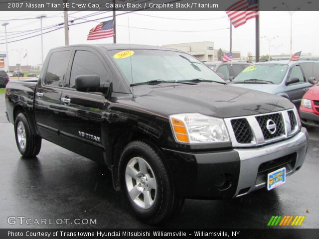 2007 Nissan Titan SE Crew Cab in Galaxy Black