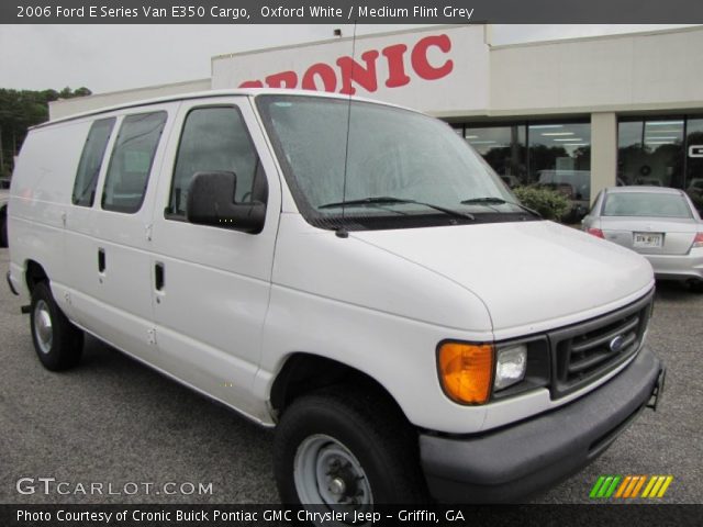 2006 Ford E Series Van E350 Cargo in Oxford White