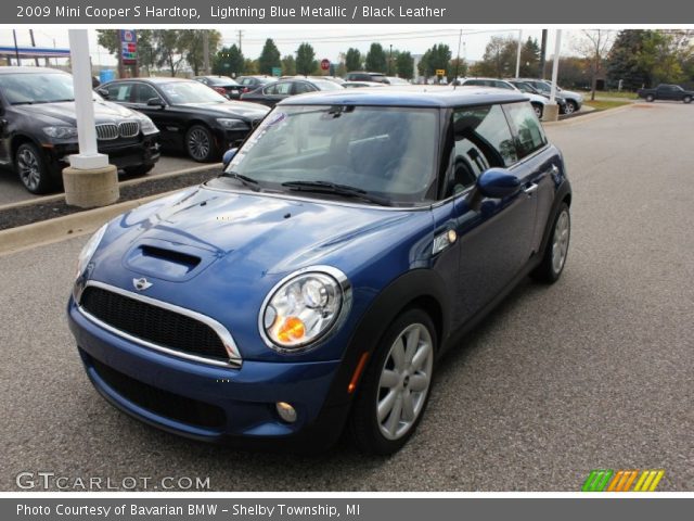 2009 Mini Cooper S Hardtop in Lightning Blue Metallic