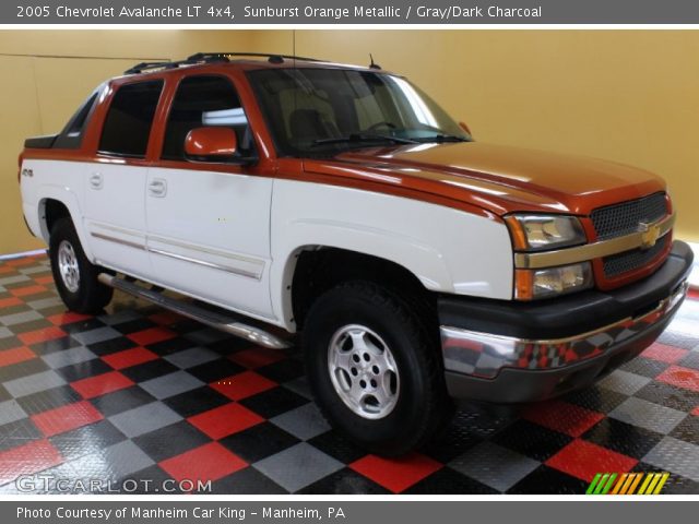 2005 Chevrolet Avalanche LT 4x4 in Sunburst Orange Metallic