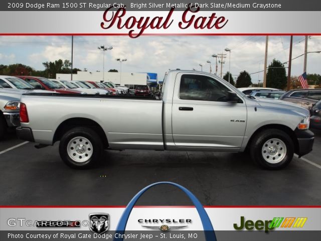2009 Dodge Ram 1500 ST Regular Cab in Bright Silver Metallic