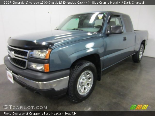 2007 Chevrolet Silverado 1500 Classic LS Extended Cab 4x4 in Blue Granite Metallic