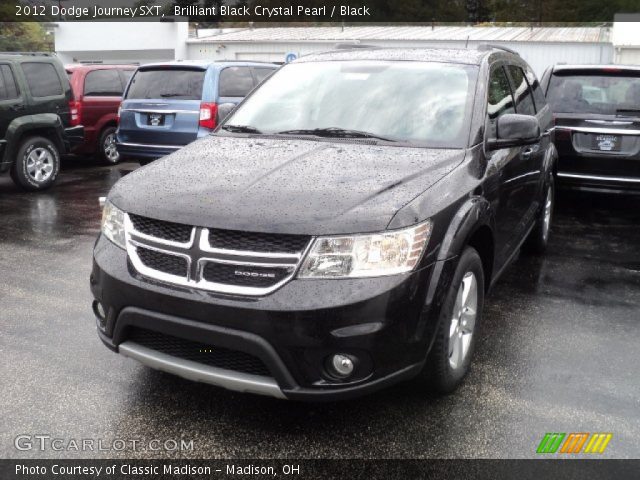 2012 Dodge Journey SXT in Brilliant Black Crystal Pearl