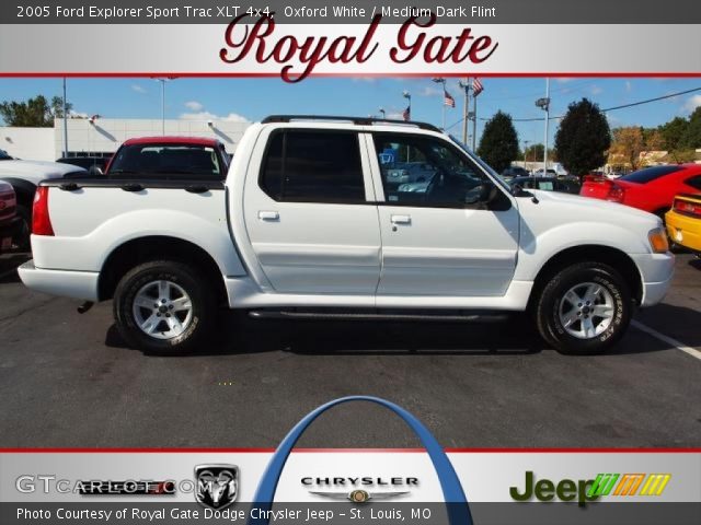 2005 Ford Explorer Sport Trac XLT 4x4 in Oxford White