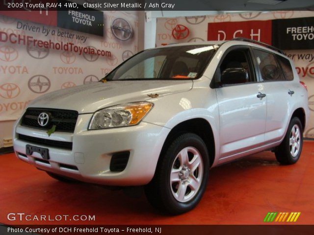 2009 Toyota RAV4 4WD in Classic Silver Metallic
