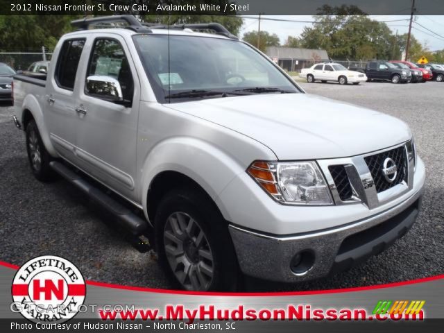 2012 Nissan Frontier SL Crew Cab in Avalanche White