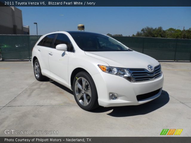 2011 Toyota Venza V6 in Blizzard Pearl White