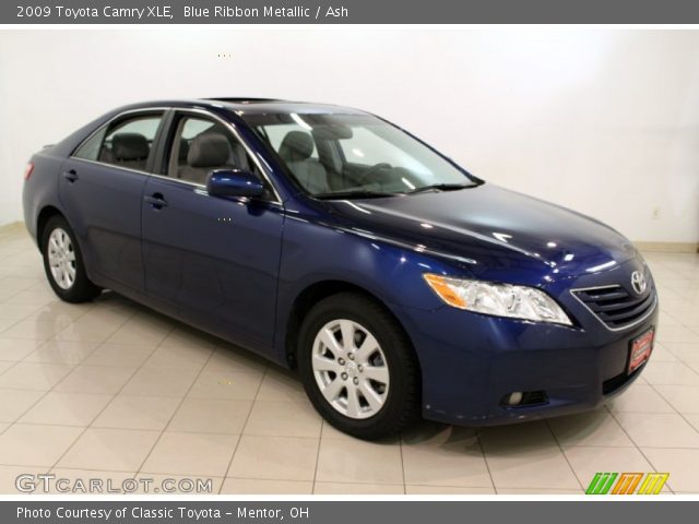 2009 Toyota Camry XLE in Blue Ribbon Metallic