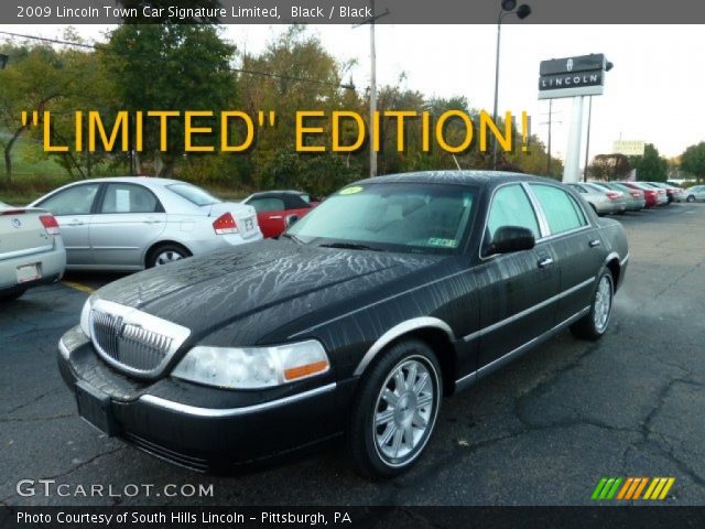 2009 Lincoln Town Car Signature Limited in Black