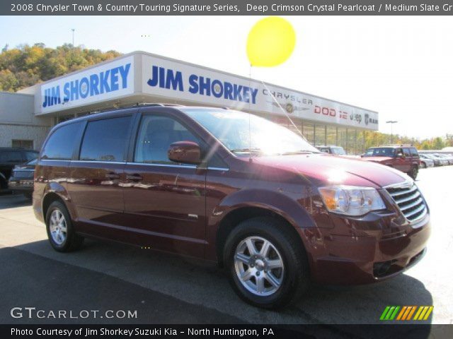 2008 Chrysler Town & Country Touring Signature Series in Deep Crimson Crystal Pearlcoat