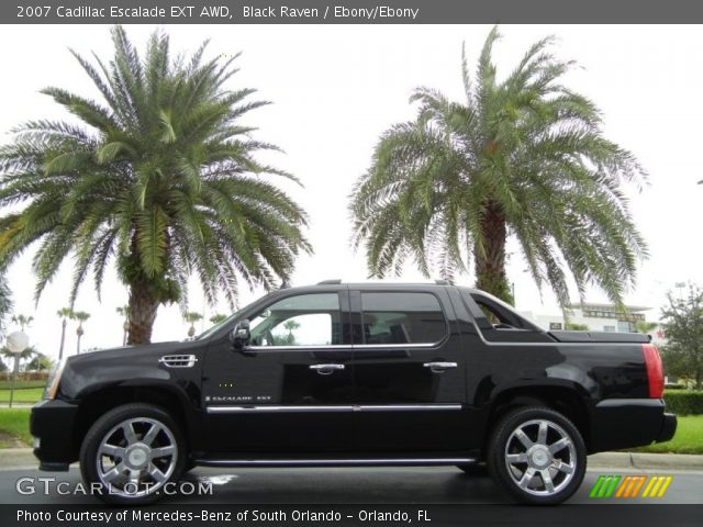 2007 Cadillac Escalade EXT AWD in Black Raven