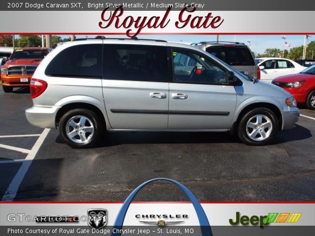 2007 Dodge Caravan SXT in Bright Silver Metallic