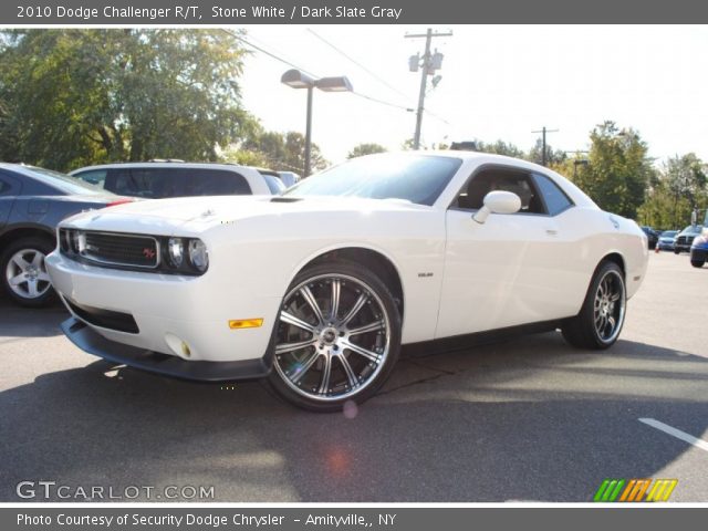 2010 Dodge Challenger R/T in Stone White