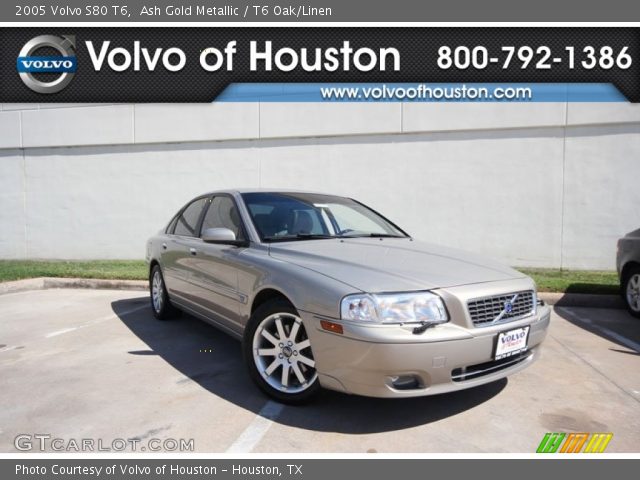 2005 Volvo S80 T6 in Ash Gold Metallic